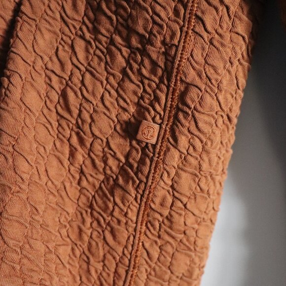 Lululemon Rippled Brown Sz 8 V-Neck Oversized High/Low Cotton Pullover Sweater - Picture 11 of 14